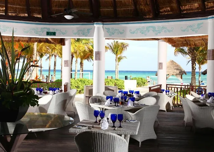 Hotel Sandos Caracol Eco 5*